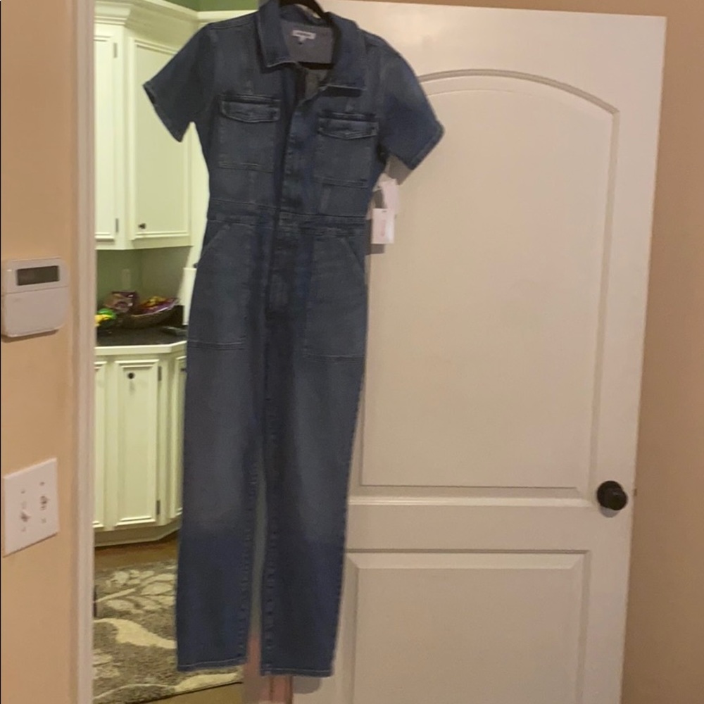 Good America denim jumpsuit. Brand new never worn.
